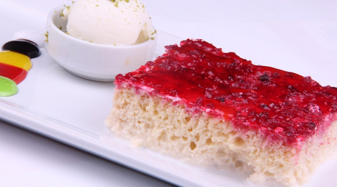 Vişne Soslu Trileçe Tarifi